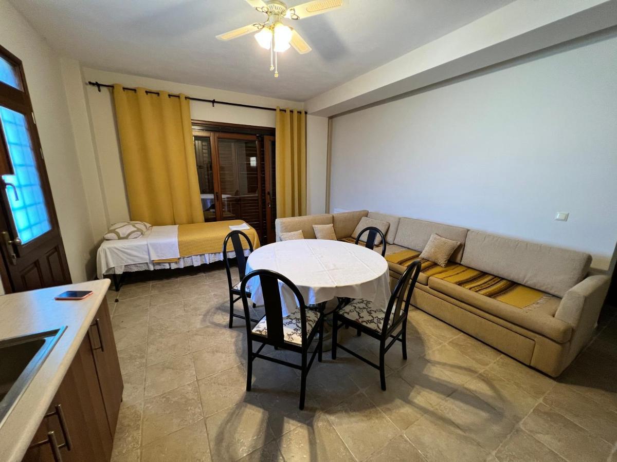 Calypso Appartement Ierissós